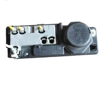 Mercedes-Benz CLK A208 C208 Central locking vacuum pump 2088000148 00782801