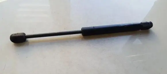 Audi A6 S6 C5 4B Tailgate/trunk strut/damper 4b5827552f