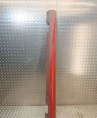 Mercedes-Benz C W204 Sill A2046981354