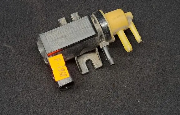 Seat Altea Vacuum valve 1K0906627A