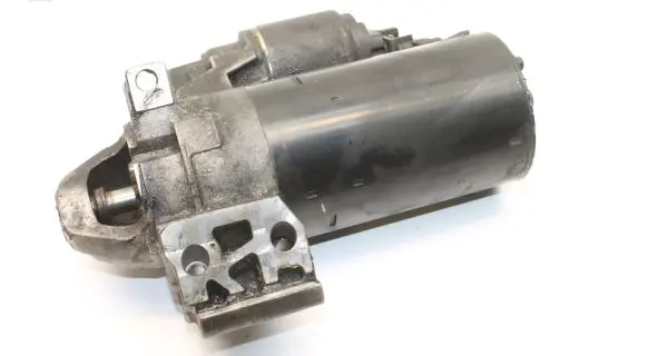 BMW 5 E60 E61 Starter motor 0001109070