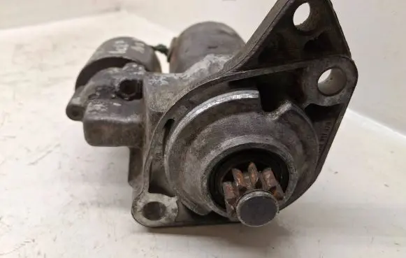 Skoda Octavia Mk1 (1U) Starter motor 020911023H 0001121006