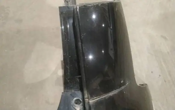 Nissan Note (E11) Rear/tail light trim molding 