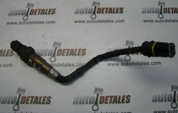 Mercedes-Benz A W168 Lambda probe sensor A0015409417