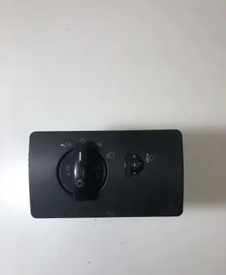 Ford Mondeo Mk III Light switch 1S7T13A024BB