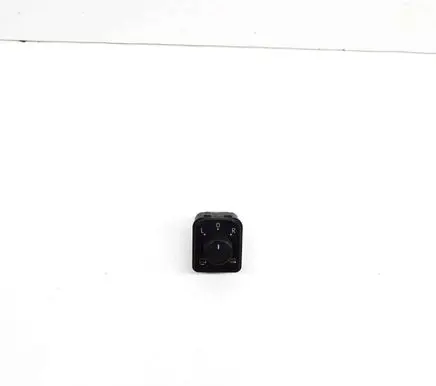 Volkswagen PASSAT B8 Wing mirror switch 3G0959565B