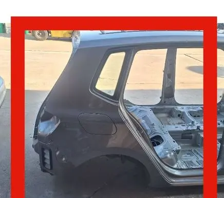 Volkswagen Golf Sportsvan Rear quarter panel 