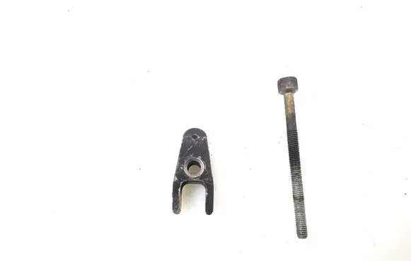 Mercedes-Benz R W251 Fuel Injector clamp holder A6420160038