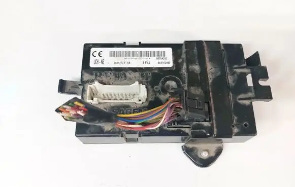 Renault Trafic II (X83) Comfort/convenience module 281127746a 28112774-6a