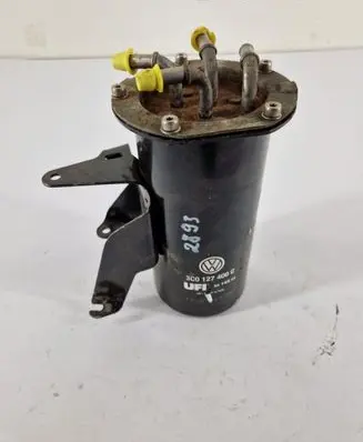 Volkswagen PASSAT B6 Fuel filter housing 3C0127400C