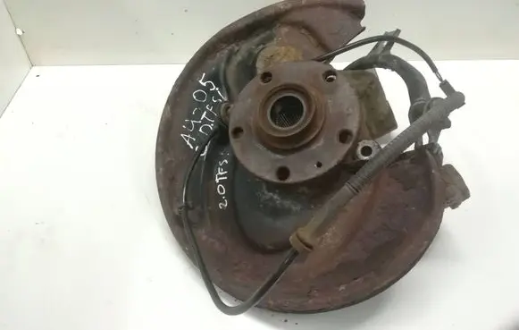 Audi A4 S4 B7 8E 8H Rear wheel hub