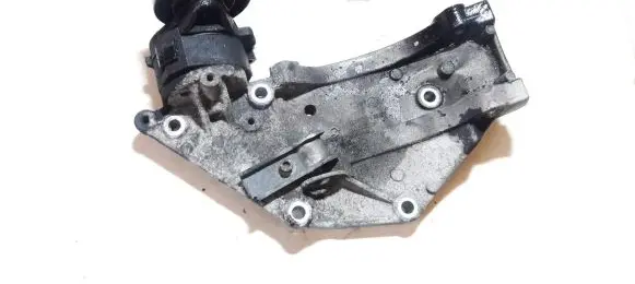 Ford S-MAX Engine mounting bracket 9682367380
