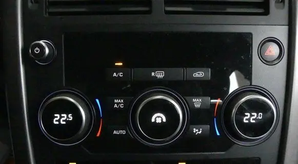 Land Rover Discovery Sport Climate control/heater control trim HK7214C533PB IMPRK1309639
