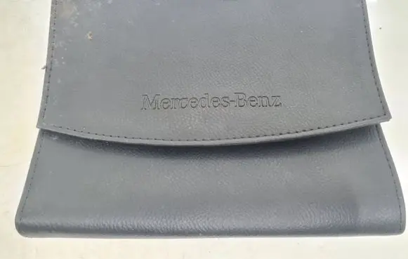 Mercedes-Benz C W204 User manual 