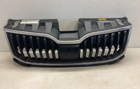Skoda Octavia Mk3 (5E) Front bumper upper radiator grill 5E0853653A 3200201114