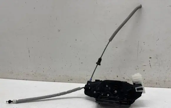 Mercedes-Benz GLB x247 Rear door lock A0997303101