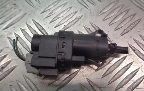 Ford Mondeo MK IV Brake pedal sensor switch 3M5T-13480-AC
