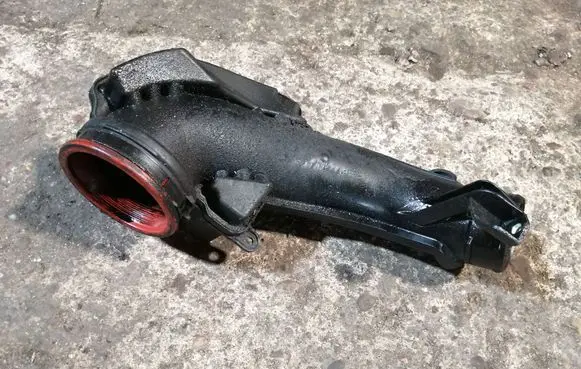 Intake resonator