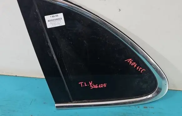 Porsche Cayenne (92A) Rear side window IMPRK1404455