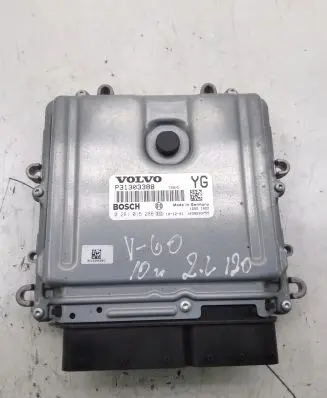 Volvo V60 Engine control unit/module P31303388 0281015286