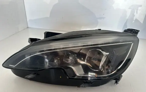 Peugeot 308 Headlight/headlamp 9677832480 030128723100 6253L230