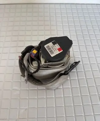 Audi A8 S8 D3 4E Front seatbelt 601836800 008R000
