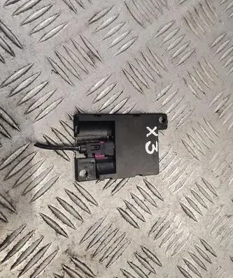 BMW X3 E83 Antenna control unit 66219116542