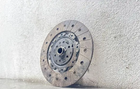Opel Insignia A Clutch pressure plate 55562386 201878