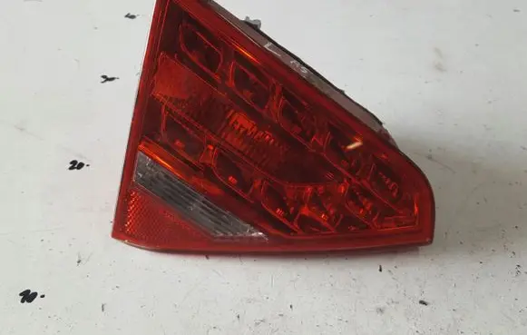 Audi A5 8T 8F Tailgate rear/tail lights