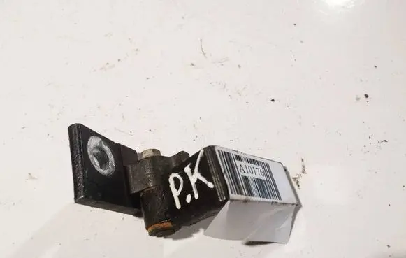 Fiat Croma Front door upper hinge 