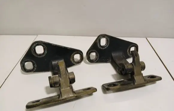 BMW X5 E53 Tailgate hinge ES790405