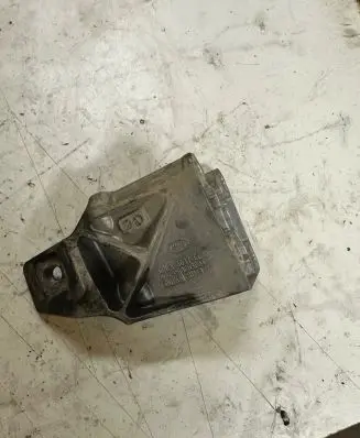 Land Rover Range Rover Evoque L538 Engine mounting bracket CPLA6037CC