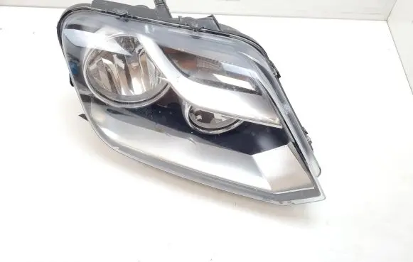 Volkswagen Amarok Headlight/headlamp
