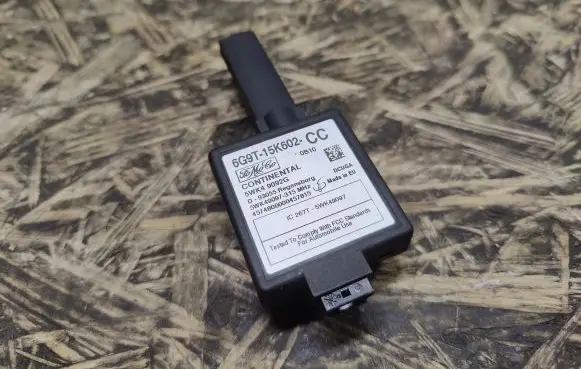 Jaguar XJL Antenna control unit 5WK49092G 6G9T15K602CC