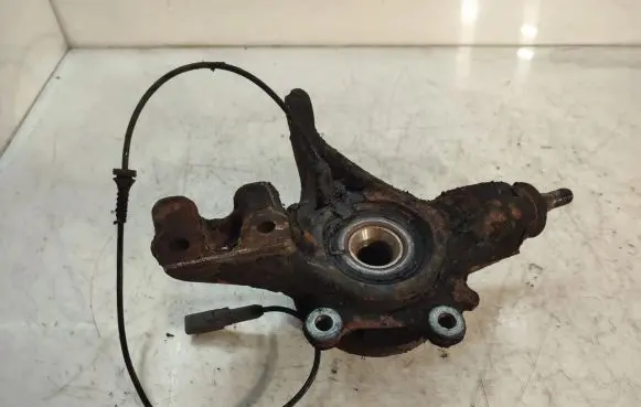 Peugeot 5008 Front wheel hub