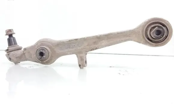 Volkswagen PASSAT B5 Front control arm 8D0407155P
