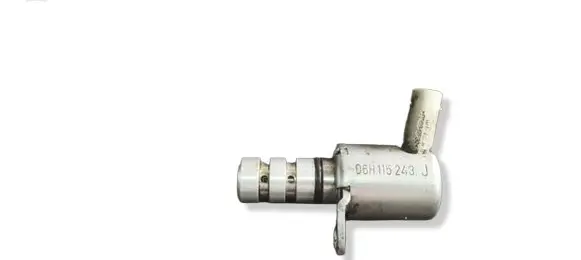 Seat Leon (5F) Camshaft vanos timing valve 06H115243J