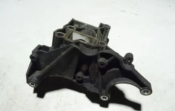 Audi A6 S6 C6 4F Power steering pump mounting bracket 059145169AD