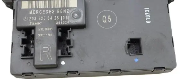 Mercedes-Benz C W203 Door control unit/module 2038206426
