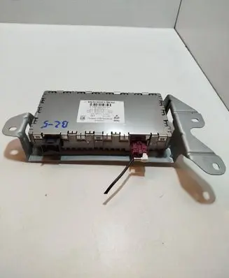 Mercedes-Benz E W212 Antenna control unit A1668202089 A1669027603 A1669003407