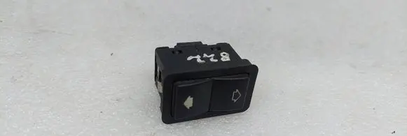 BMW 5 E39 Electric window control switch 8368974