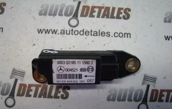 Mercedes-Benz C W203 Airbag deployment crash/impact sensor 0018204426