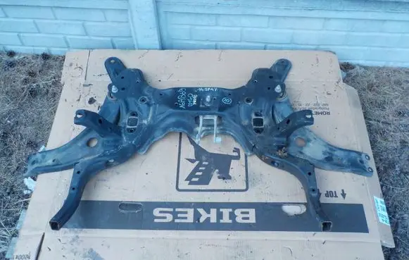 Toyota Aygo X Front axle beam PRZOD 16AB69