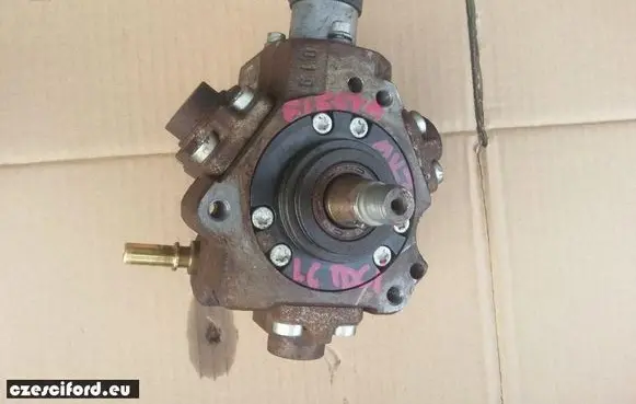 Ford Fiesta Fuel injection high pressure pump