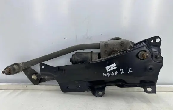 Mazda 2 Front wiper linkage 