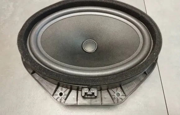 Volkswagen Amarok II Front door speaker N1WT18808AB