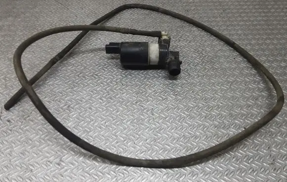 Citroen C4 I Picasso Windscreen/windshield washer pump 9682831780
