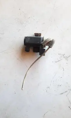 Opel Zafira B Turbo solenoid valve 55558101 70052703