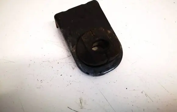 Dodge Caliber Radiator mount bracket b78aa333cb