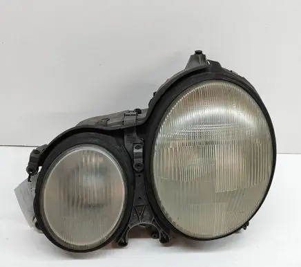 Mercedes-Benz E W210 Headlight/headlamp 15060700 A2108202761